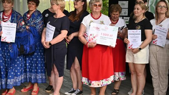 Gminne Stowarzyszenie Aktywnych Kobiet w Fajsławicach na podium w kulinarnym konkursie
