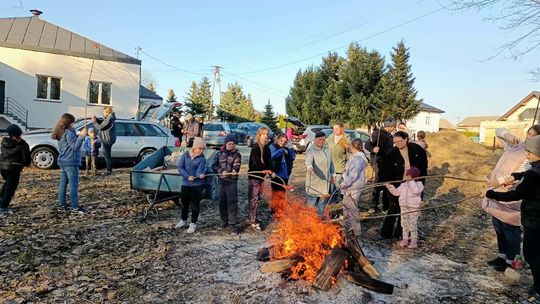 Mieszkańcy Suchodół powitali wiosnę
