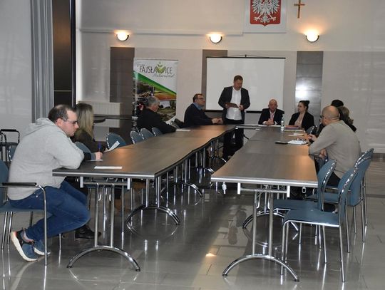 Spotkanie dotyczące modernizacji ewidencji gruntów i budynków Spotkanie dotyczące modernizacji ewidencji gruntów i budynków