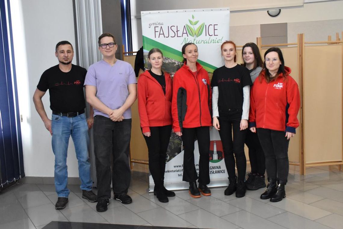 Kolejna udana akcja poboru krwi w Gminie Fajsławice Zdjęcie przedstawia terenową akcję poboru krwi, która odbyła się 12 lutego 2026r. w Gminie Fajsławice