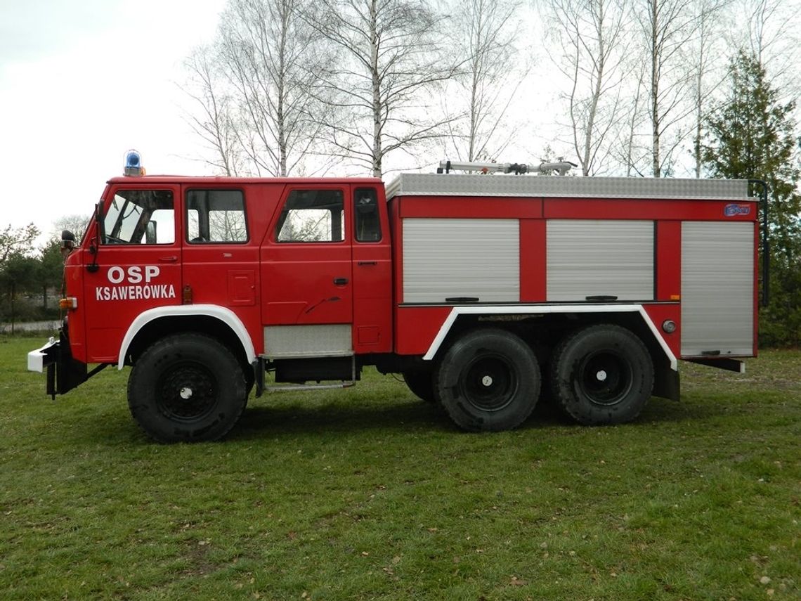 Przetarg ustny nieograniczony  na sprzedaż samochodu pożarniczego ratowniczo-gaśniczy marki  STAR 266