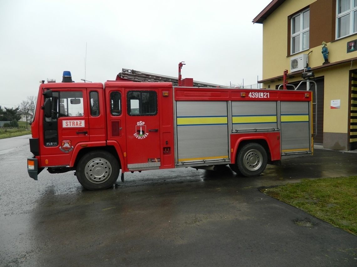 Przetarg ustny nieograniczony na sprzedaż samochodu pożarniczego ratowniczo-gaśniczy marki  VOLVO FL 614