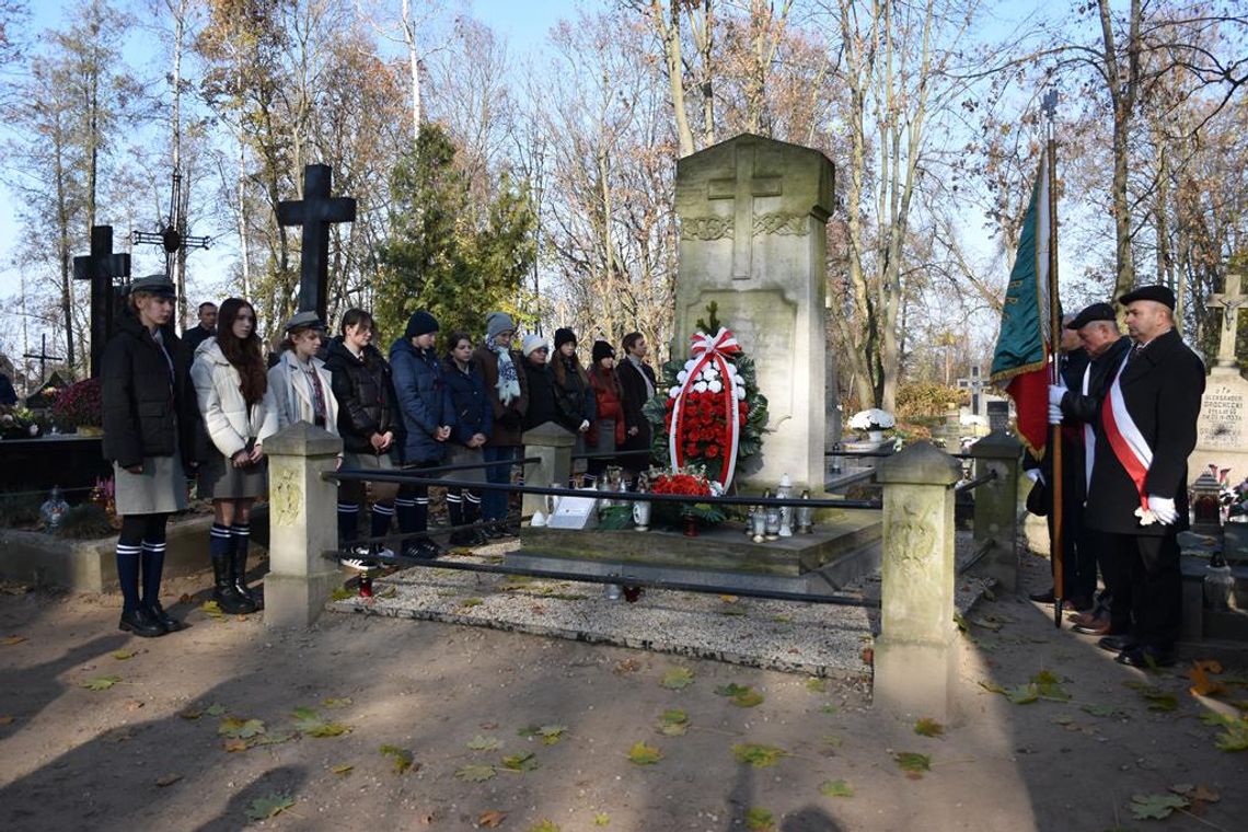 Zdjęcie przedstawia obchody Narodowego Święta Niepodległości w Gminie Fajsławice, które odbyły się 11 listopada 2024r.