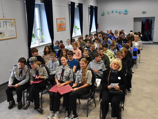 Narodowe Czytanie, 16 września 2025r., sala widowiskowa Gminnego Ośrodka Kultury w Fajsławicach Narodowe Czytanie, 16 września 2025r., sala widowiskowa Gminnego Ośrodka Kultury w Fajsławicach