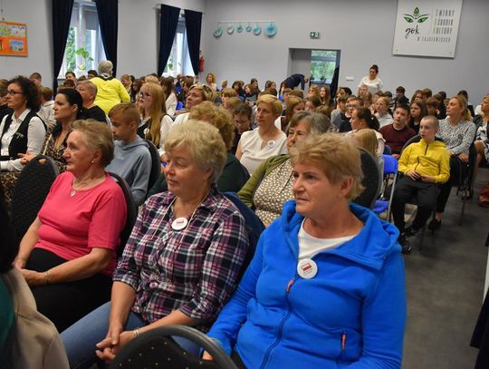 Narodowe Czytanie, 16 września 2025r., sala widowiskowa Gminnego Ośrodka Kultury w Fajsławicach Narodowe Czytanie, 16 września 2025r., sala widowiskowa Gminnego Ośrodka Kultury w Fajsławicach
