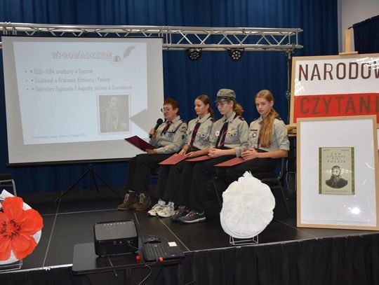 Narodowe Czytanie, 16 września 2025r., sala widowiskowa Gminnego Ośrodka Kultury w Fajsławicach Narodowe Czytanie, 16 września 2025r., sala widowiskowa Gminnego Ośrodka Kultury w Fajsławicach