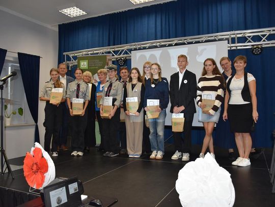 Narodowe Czytanie, 16 września 2025r., sala widowiskowa Gminnego Ośrodka Kultury w Fajsławicach