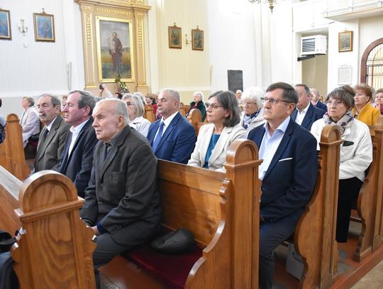 Jubileusz 35-lecia działalności Towarzystwa Przyjaciół Fajsławic, 27 września 2025r., sala widowiskowa Gminnego Ośrodka Kultury w Fajsławicach