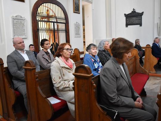Jubileusz 35-lecia działalności Towarzystwa Przyjaciół Fajsławic, 27 września 2025r., sala widowiskowa Gminnego Ośrodka Kultury w Fajsławicach