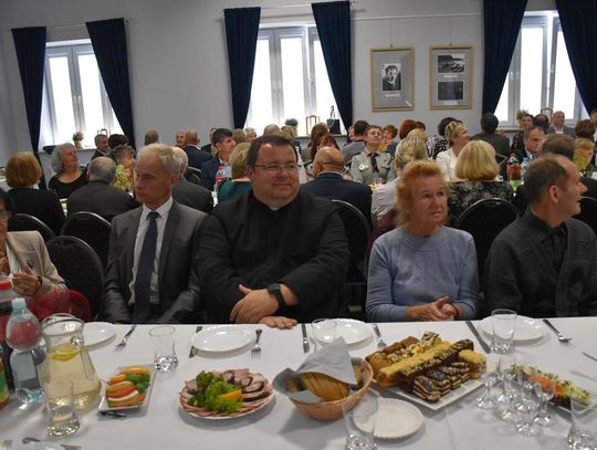 Jubileusz 35-lecia działalności Towarzystwa Przyjaciół Fajsławic, 27 września 2025r., sala widowiskowa Gminnego Ośrodka Kultury w Fajsławicach