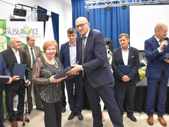 Jubileusz 35-lecia działalności Towarzystwa Przyjaciół Fajsławic, 27 września 2025r., sala widowiskowa Gminnego Ośrodka Kultury w Fajsławicach