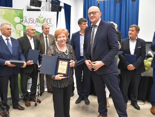 Jubileusz 35-lecia działalności Towarzystwa Przyjaciół Fajsławic, 27 września 2025r., sala widowiskowa Gminnego Ośrodka Kultury w Fajsławicach
