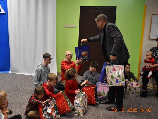 Mikołajki dla podopiecznych z Domu Dziecka w Tuligłowach, 9 grudnia 2025r.