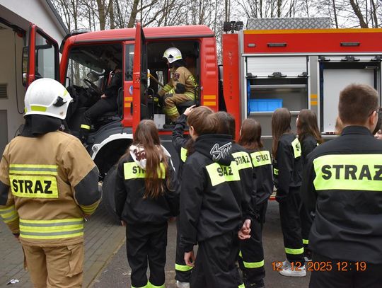 Powitanie nowego wozu strażackiego dla OSP Fajsławice, 12 grudnia 2025r.