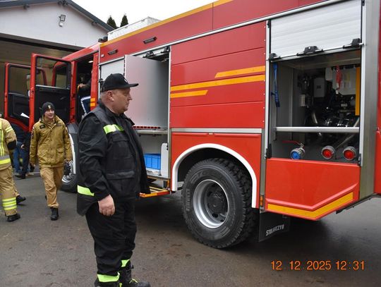 Powitanie nowego wozu strażackiego dla OSP Fajsławice, 12 grudnia 2025r.