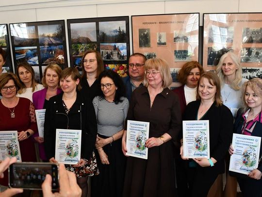 Wystawa "Bibliotekarze z pasją", 23 kwietnia 2026r., Powiatowa Biblioteka Publiczna w Krasnymstawie