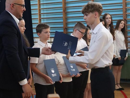 Stypendia i nagrody Wójta Gminy Fajsławice rozdane, 26 czerwca 2026r.